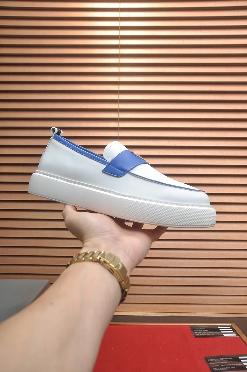 Men's shoes 💰580💶 [PRADA] Top original items, new seasonal styles, high-quality original items, top-grade high-mercerized cowhide combined with original breathable fabric + imported glue, imported stretch fabric inside with original cowhide feet, original thick outsole! Quality guaranteed! Code 38-45 (45 customized)